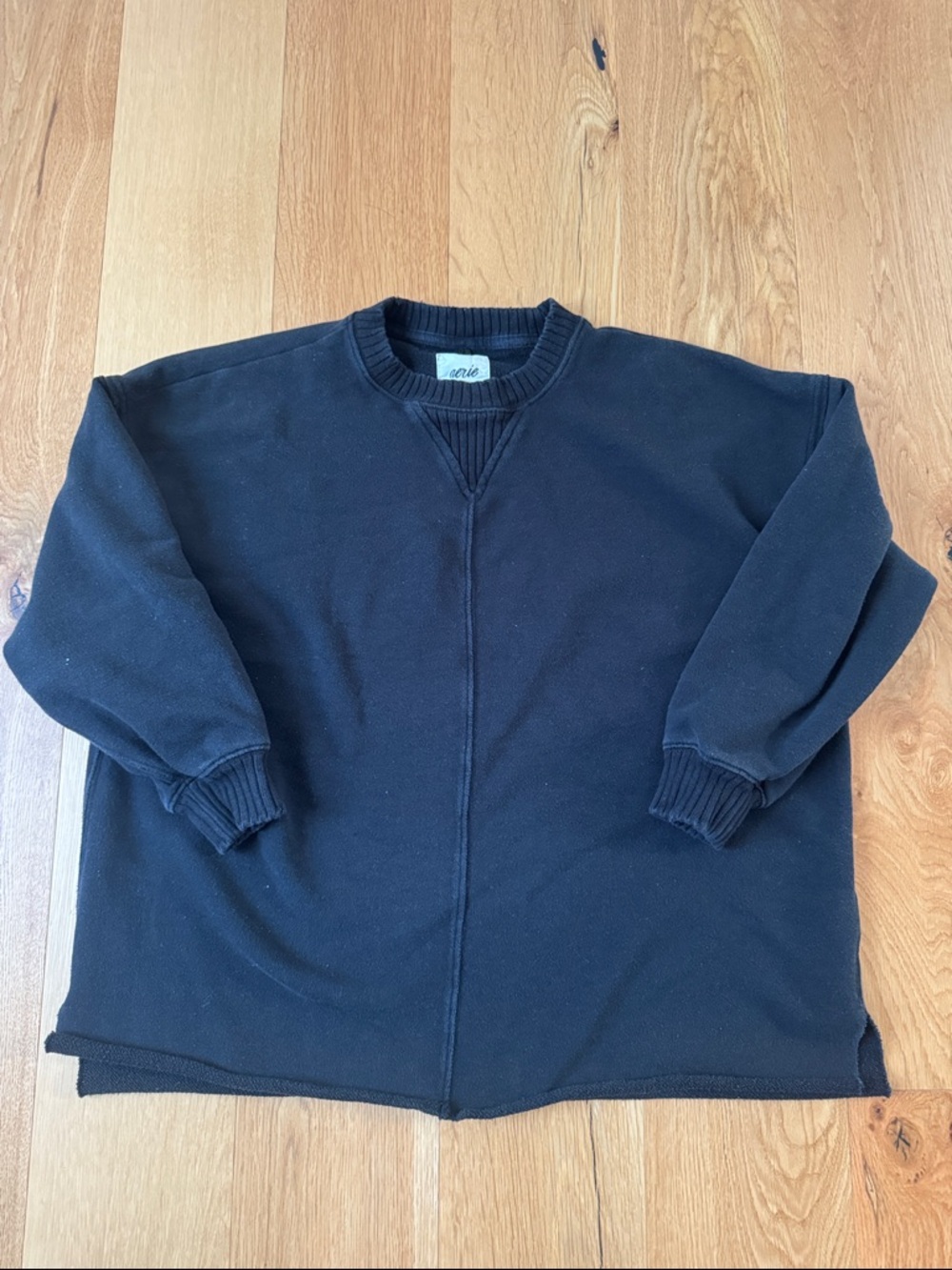 Aerie black, oversized sweatshirt, XXS